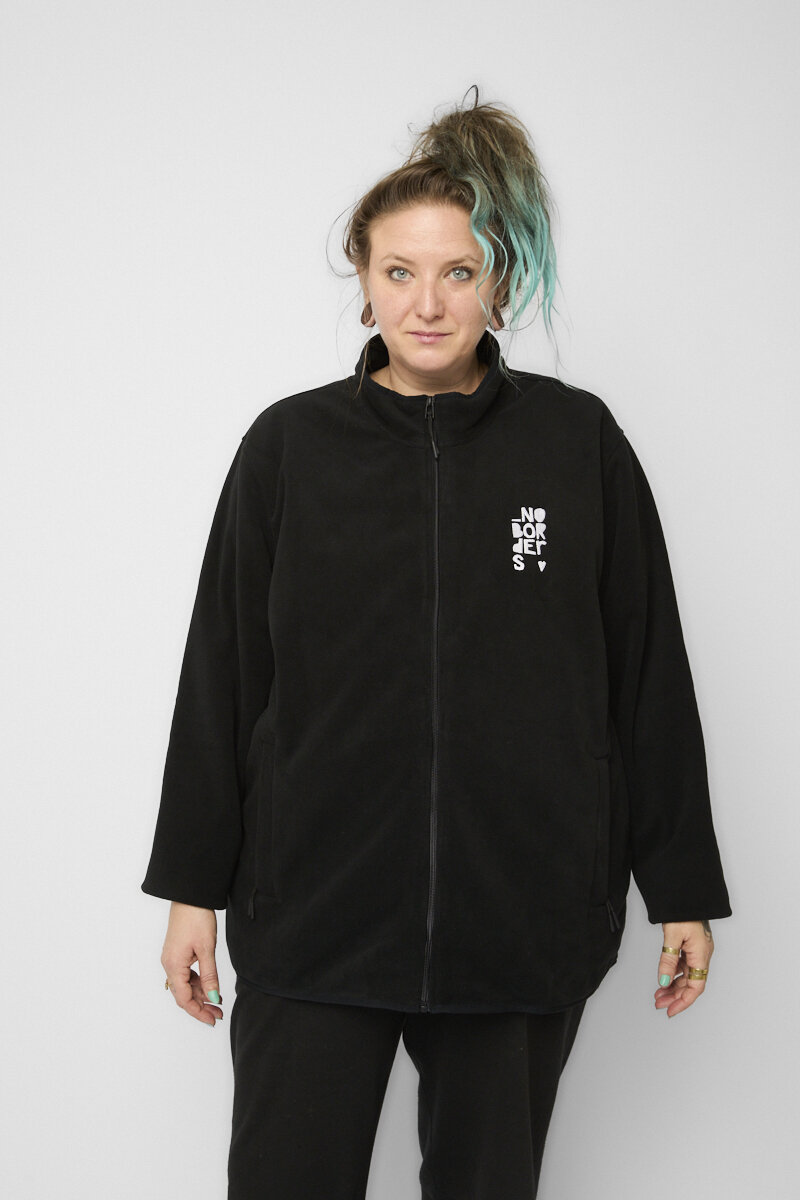 Fleece Jacke No Borders Julia Abreu Unisex Black